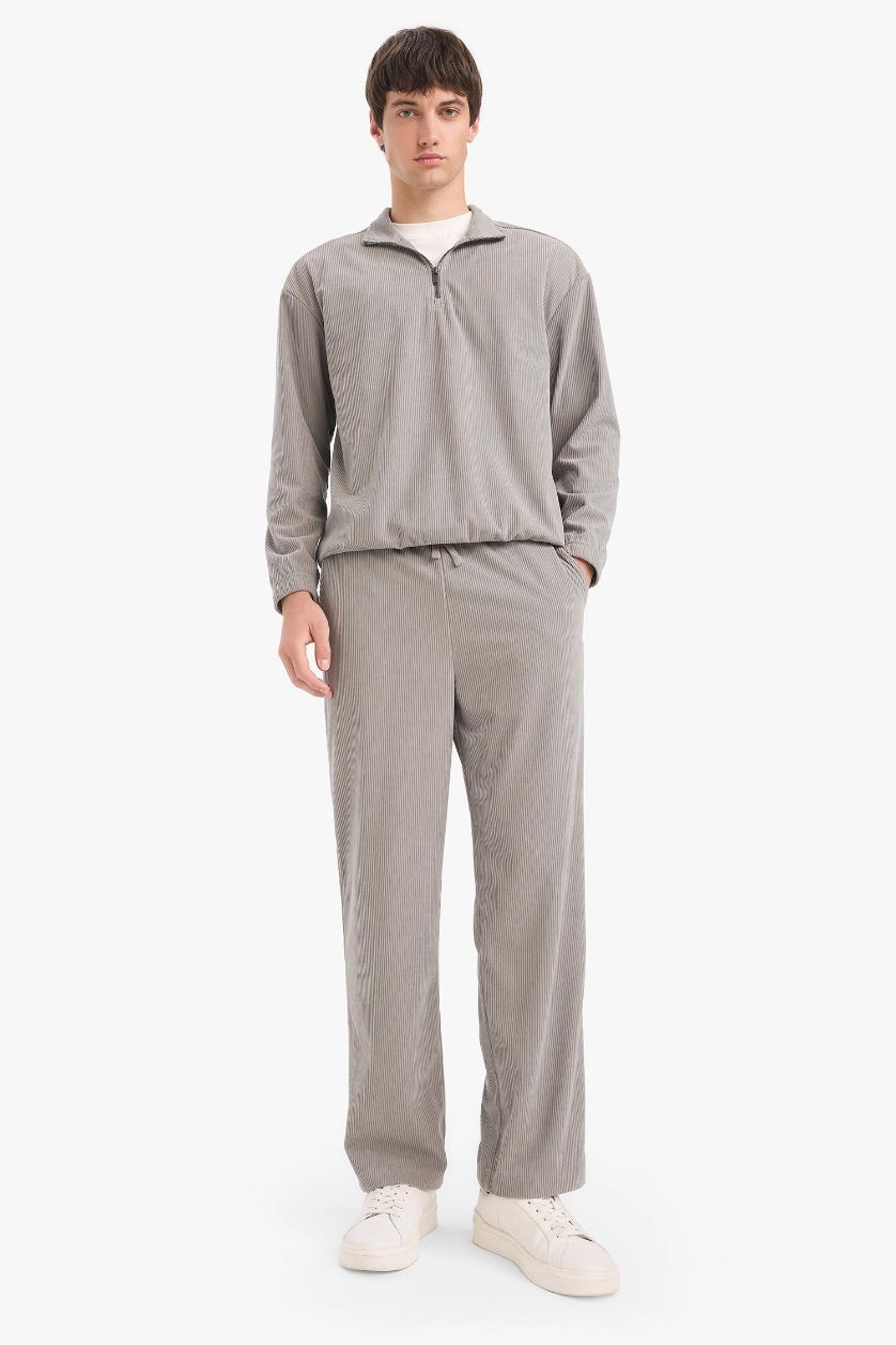 Erkek Açık Gri Yumuşak Tuşe Boxy Fit Kadife Sweatshirt