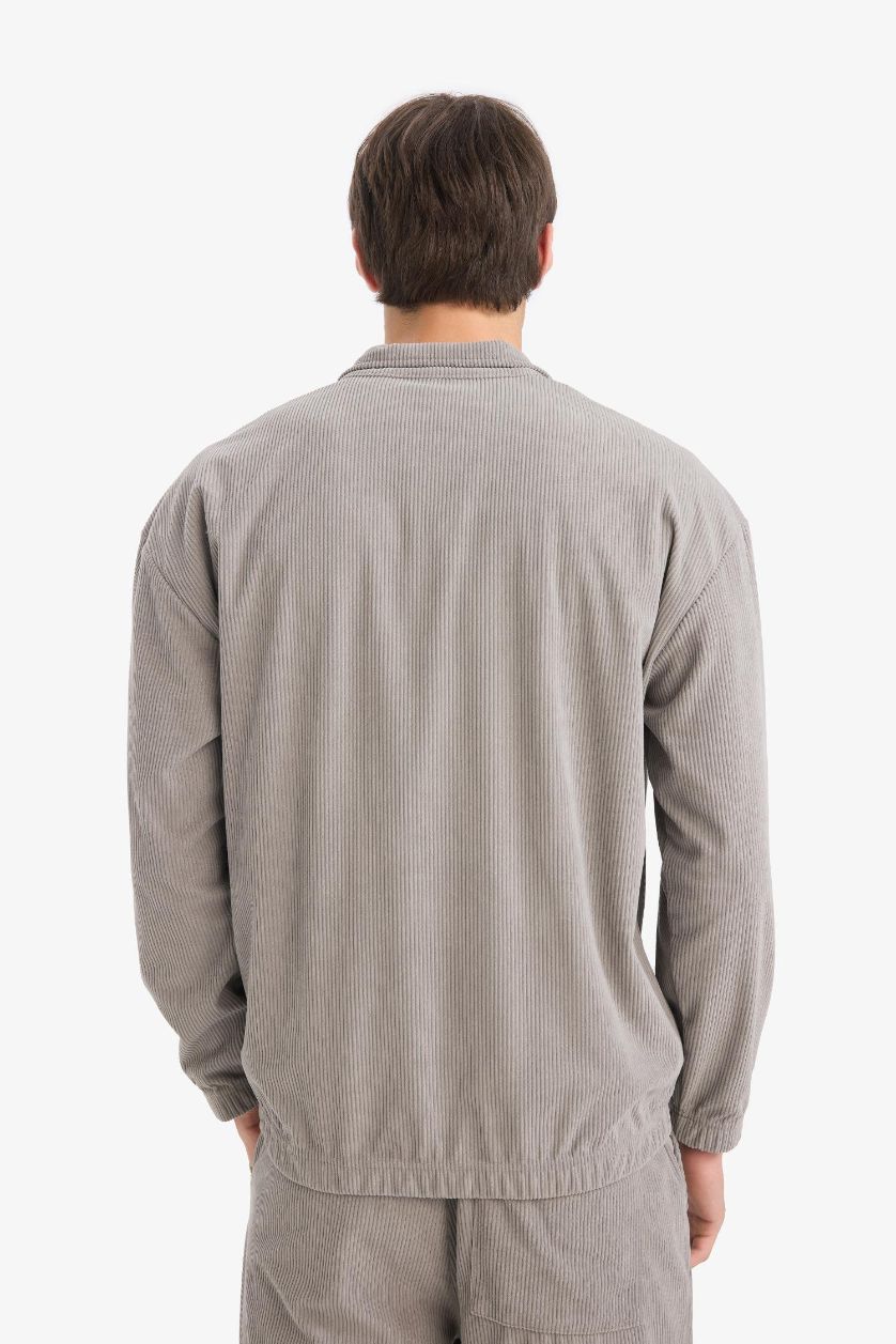 Erkek Açık Gri Yumuşak Tuşe Boxy Fit Kadife Sweatshirt