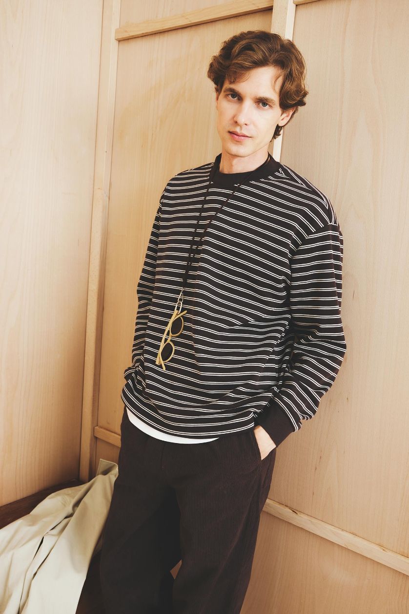 Erkek Koyu Kahve Relax Fit Bisiklet Yaka Çizgili Sweatshirt