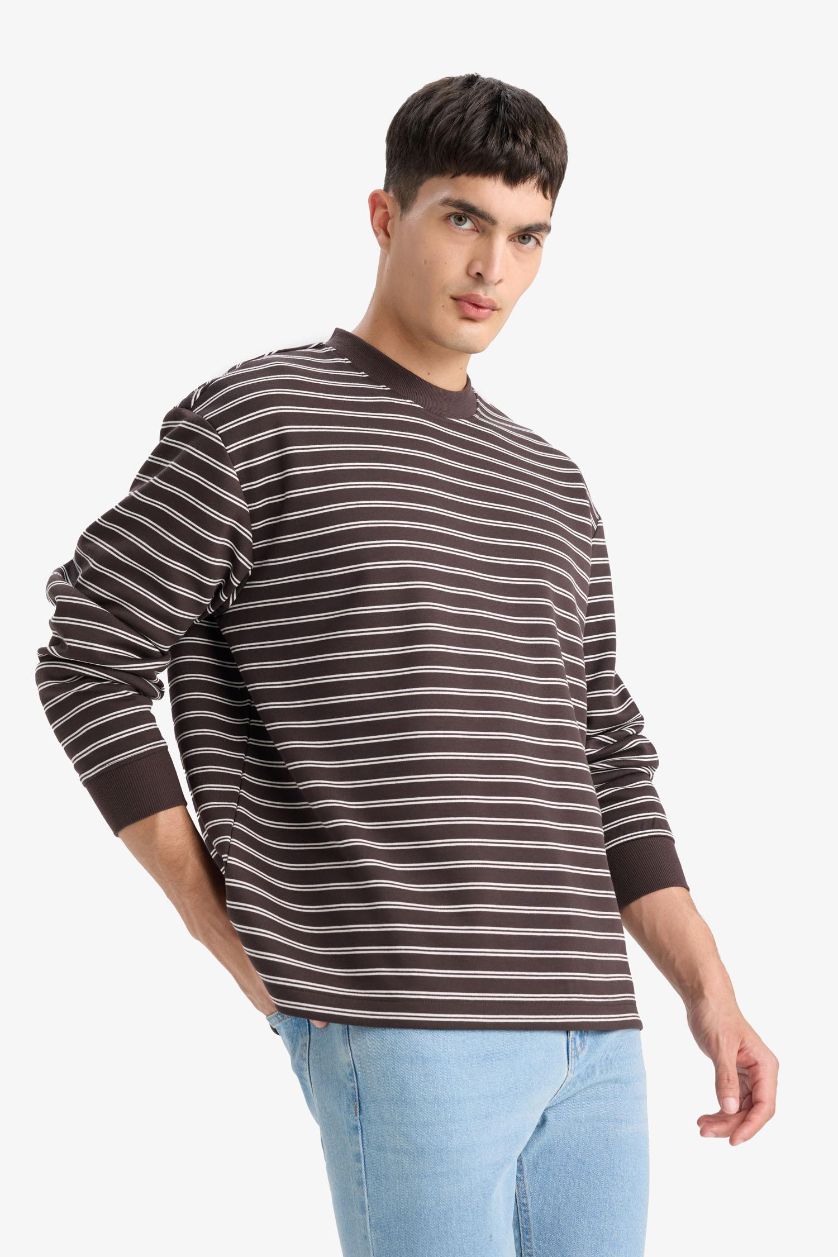 Erkek Koyu Kahve Relax Fit Bisiklet Yaka Çizgili Sweatshirt
