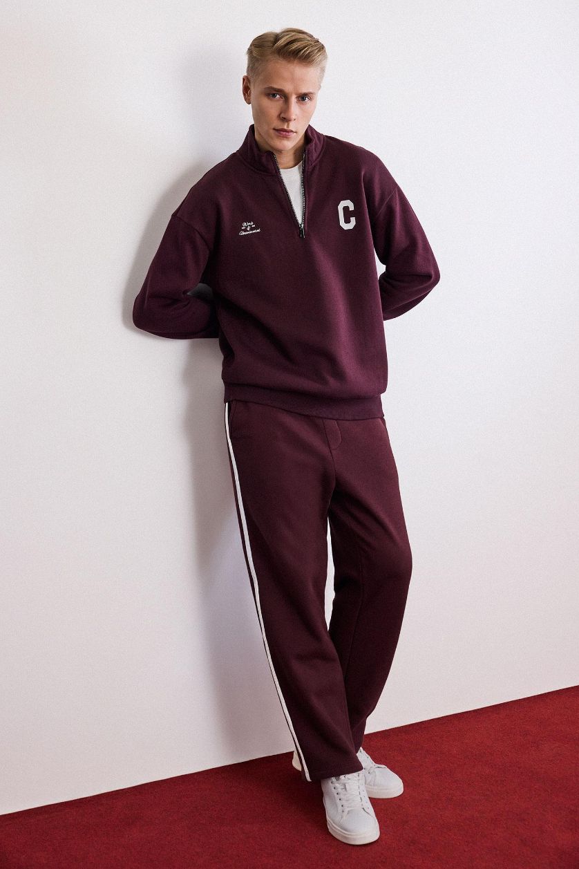 Erkek Koyu Bordo Boxy Fit Dik Yaka Fermuarlı Baskılı Sweatshirt