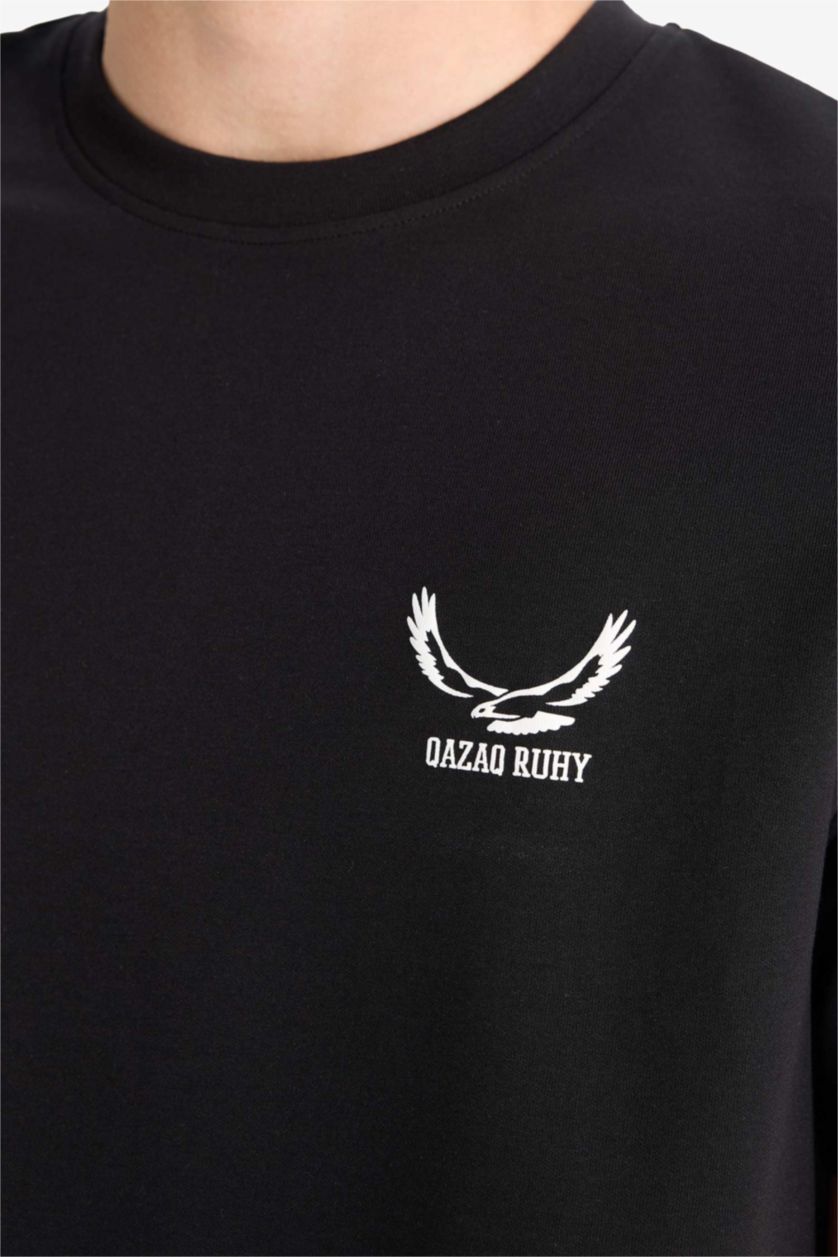 Ерлер қара дөңгелек жаға минималл слоган Қысқа жеңді футболка