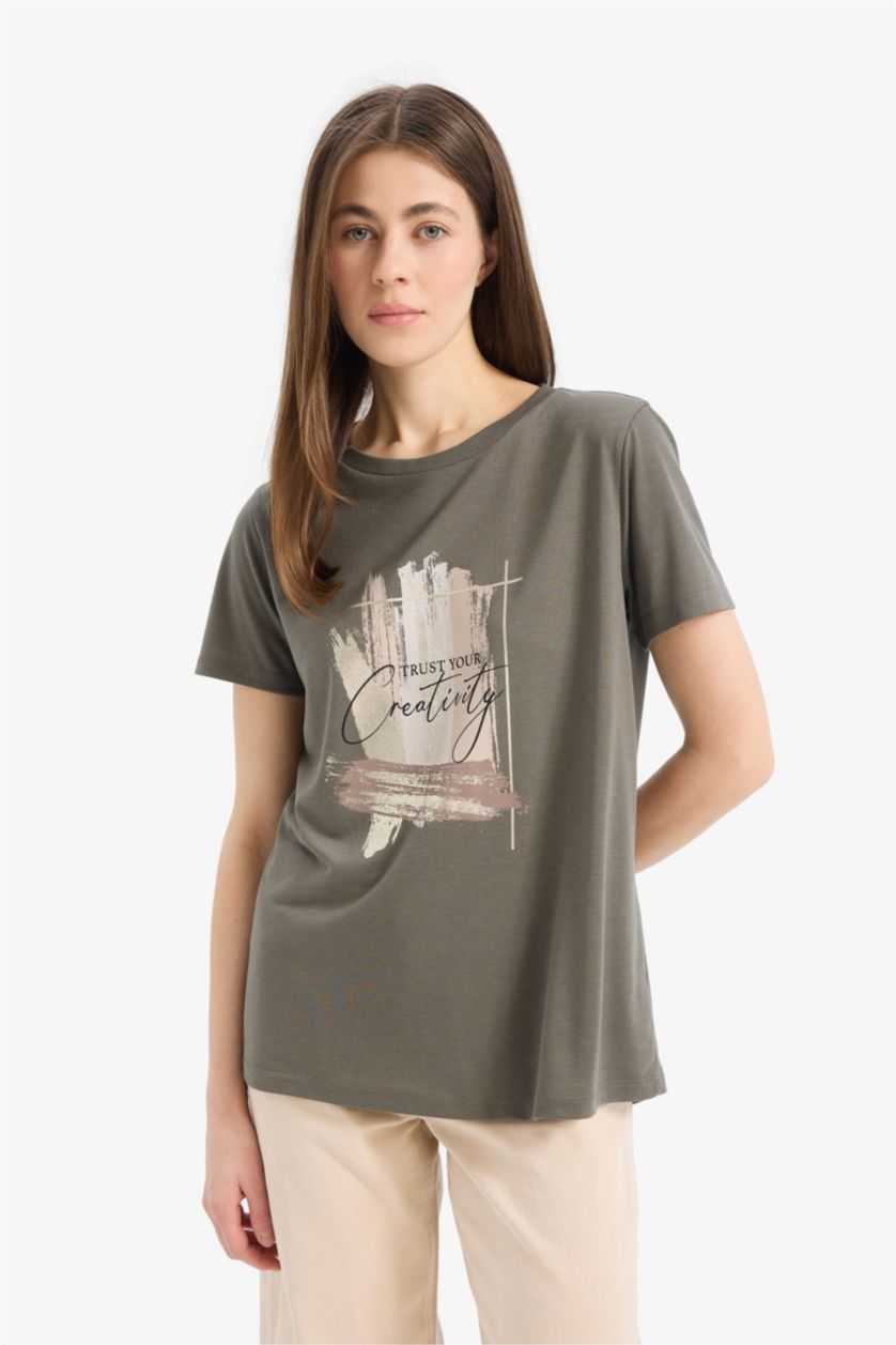 حريمي كاكي داكن Relax Fit Short Sleeve T-Shirt