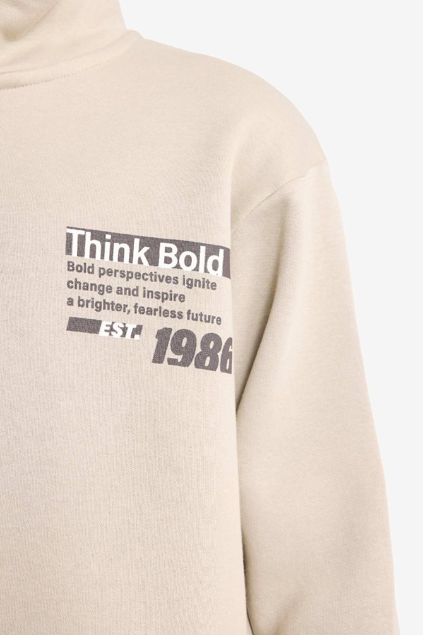 أولاد كاكي فاتح سويت شيرت ولادي قصة عادية بنص سحاب ببطانة ناعمة