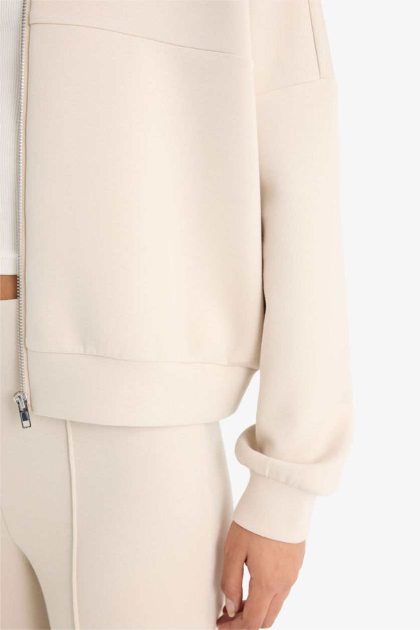 Женщины Бежевый Кардиган Relax Fit с воротником стойкой.