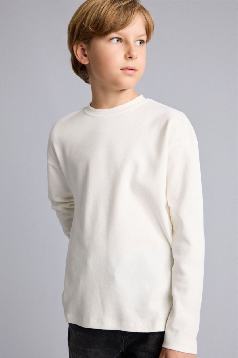 Young Boys - Teen Boys White Oversize Fit Long Sleeve T-Shirt