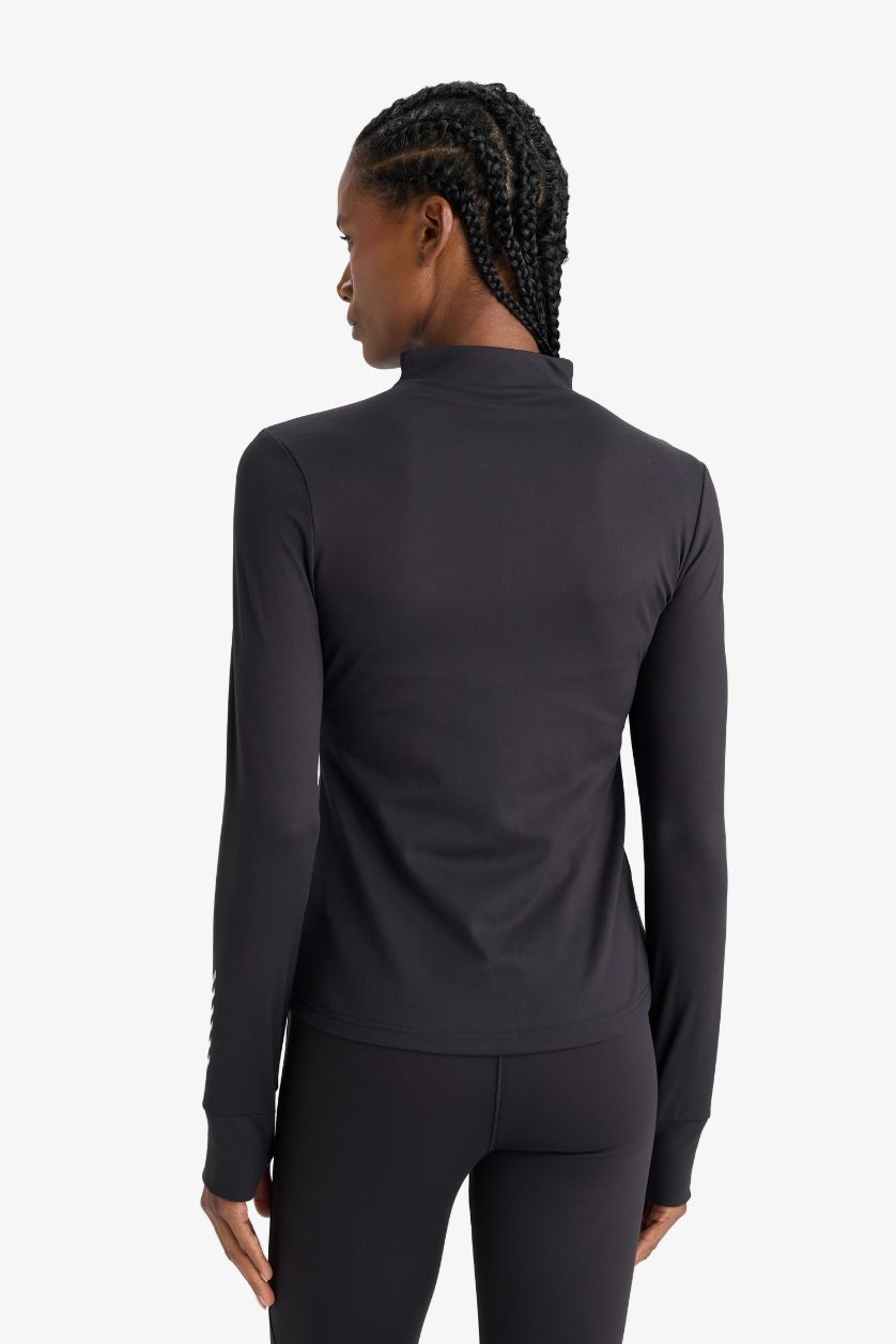 Kadın Siyah Slim Fit Dar Kesim Dik Yaka Hırka