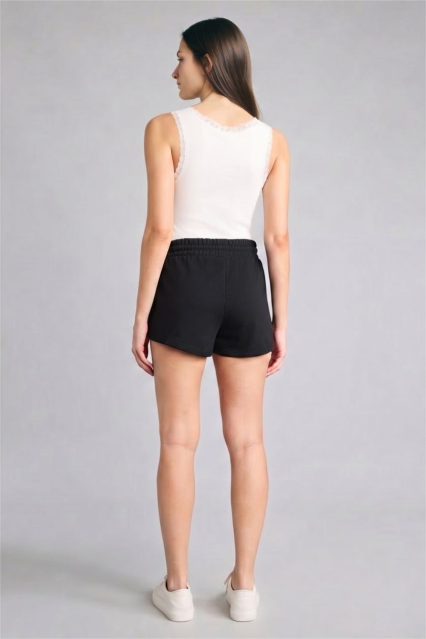 Kadın Siyah Relax Fıt Bermuda