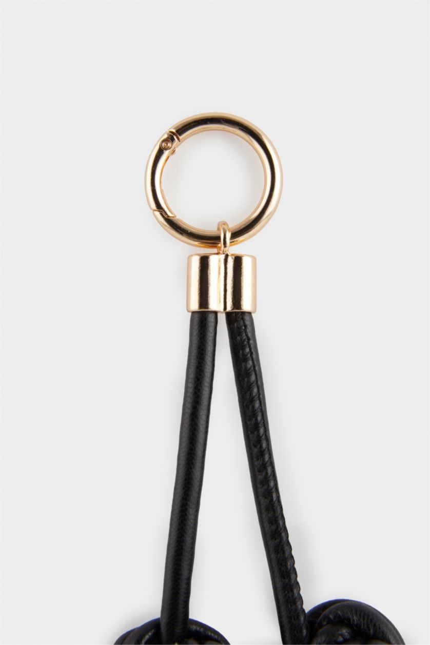 حريمي أسود ميدالية مفاتيح حريمي بحبل