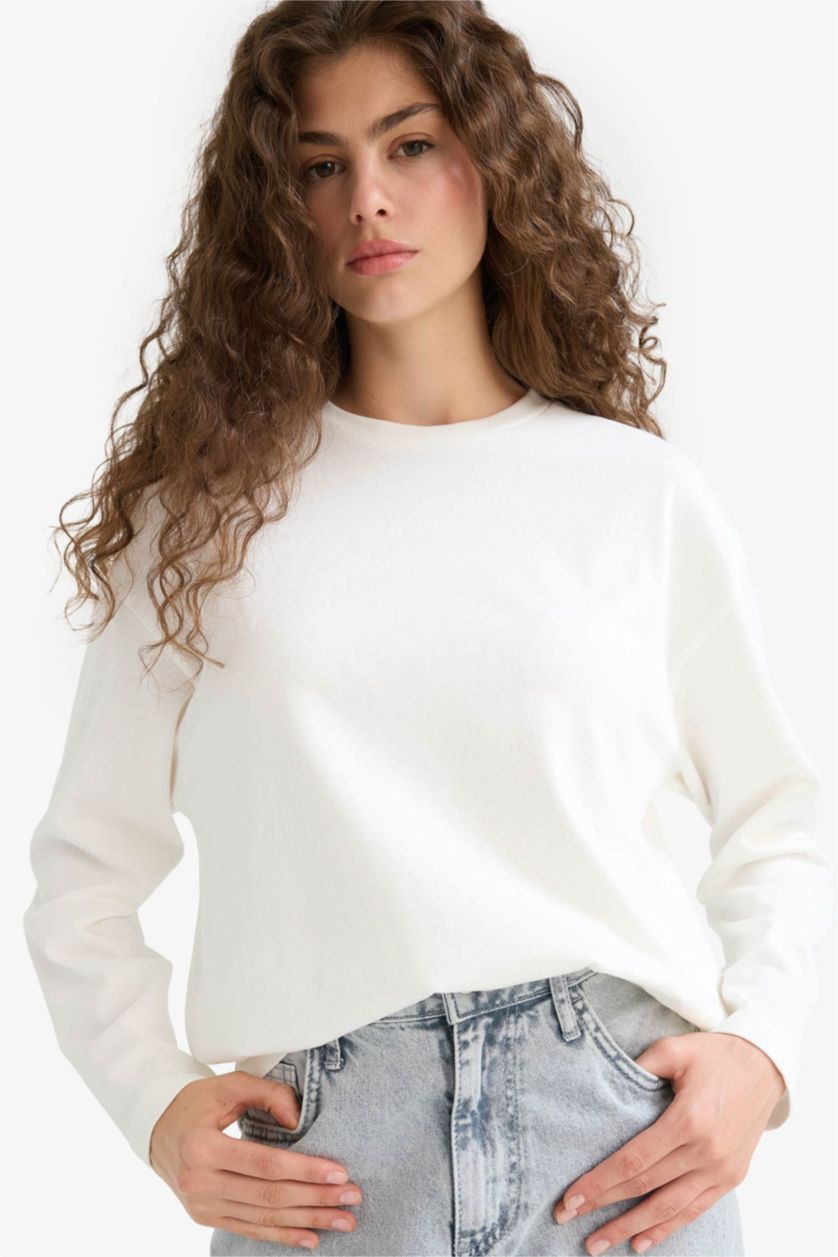 Woman White تيشيرت ردن طويل قصة فضفاضة برقبة مستديرة