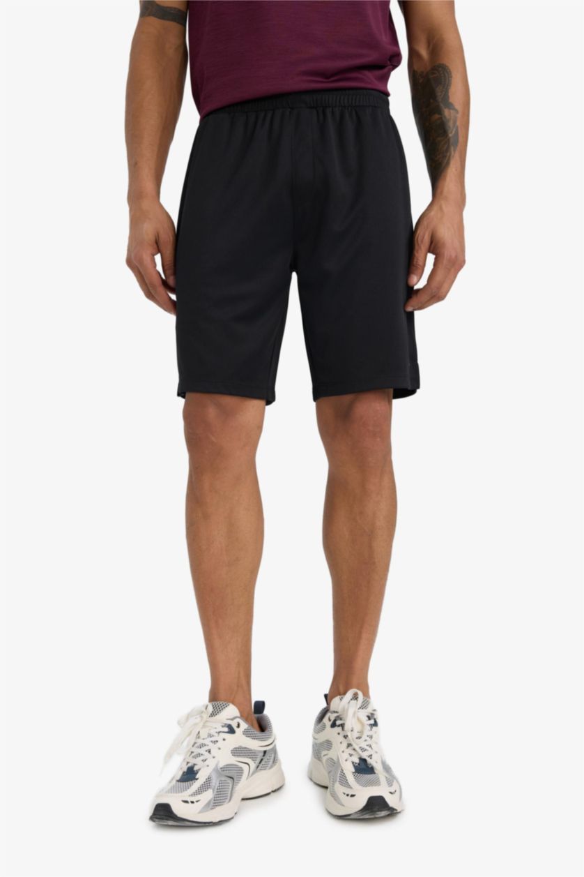 Man Black Standard Fit Short Leg Shorts
