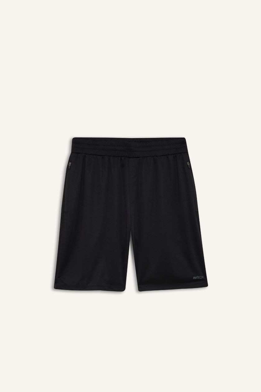 Man Black Standard Fit Short Leg Shorts