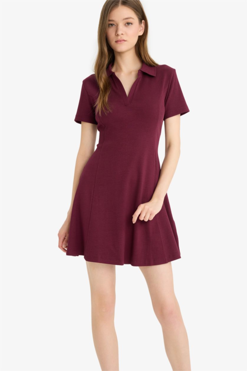 Женщины Бордовый Мини-платье Skater Fit с воротником поло, короткими рукавами и трикотажем в рубчик