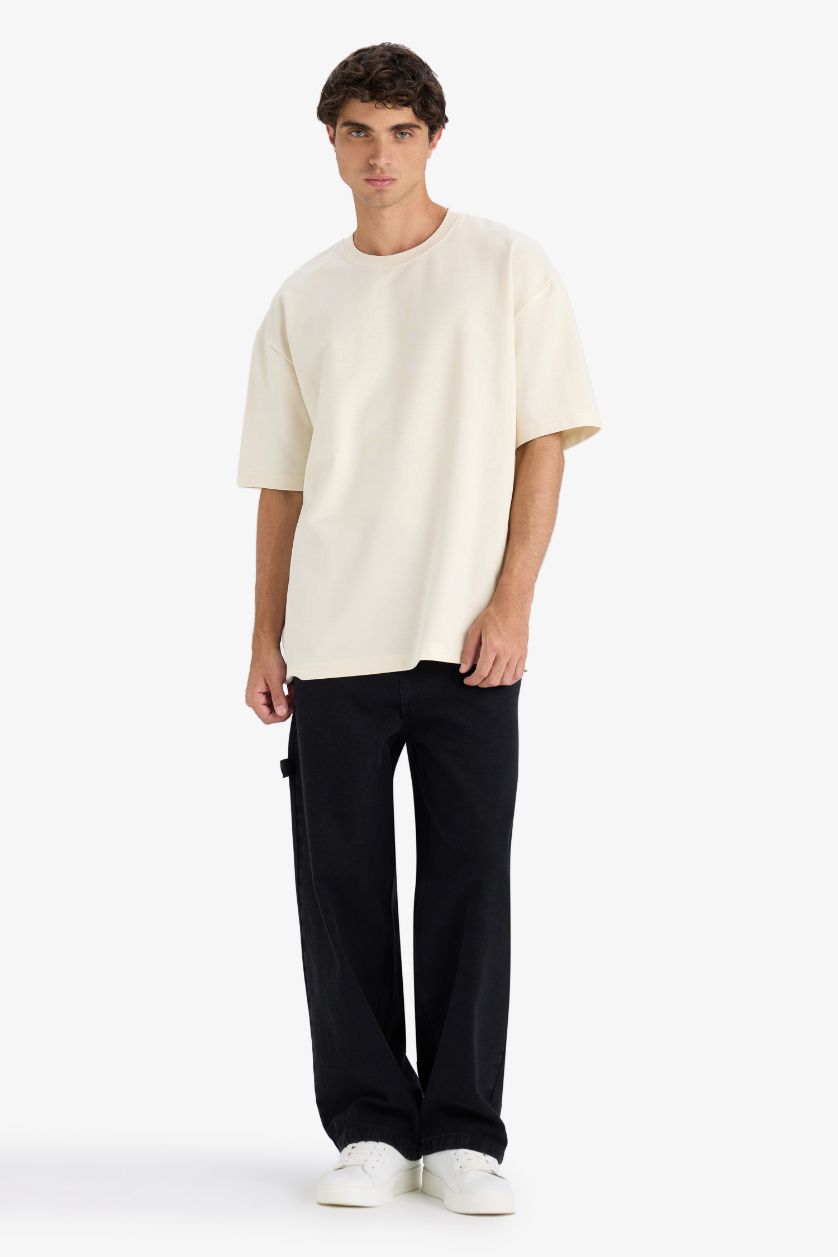 رجالي بيج فاتح تيشيرت نص كم اوفر سايز برقبة مستديرة