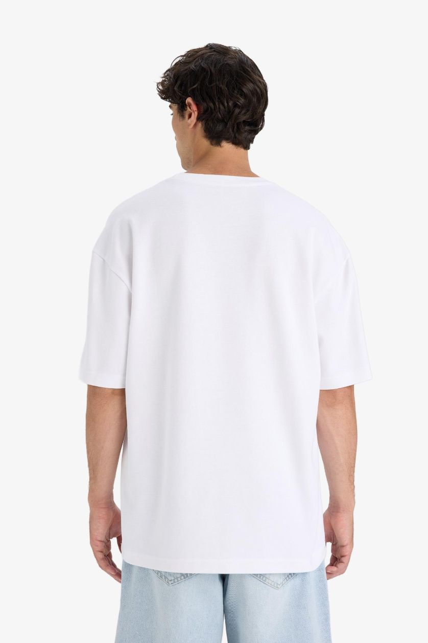 Erkek Beyaz Nefes Alabilen Oversize Tişört
