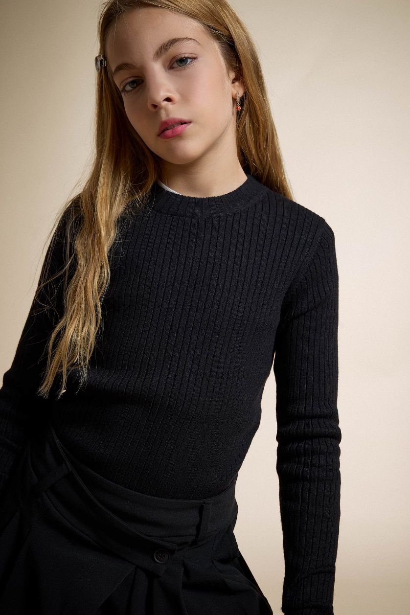 GIRLS & TEENS Black Girl Slim Fit Crew Neck Knit Pullover