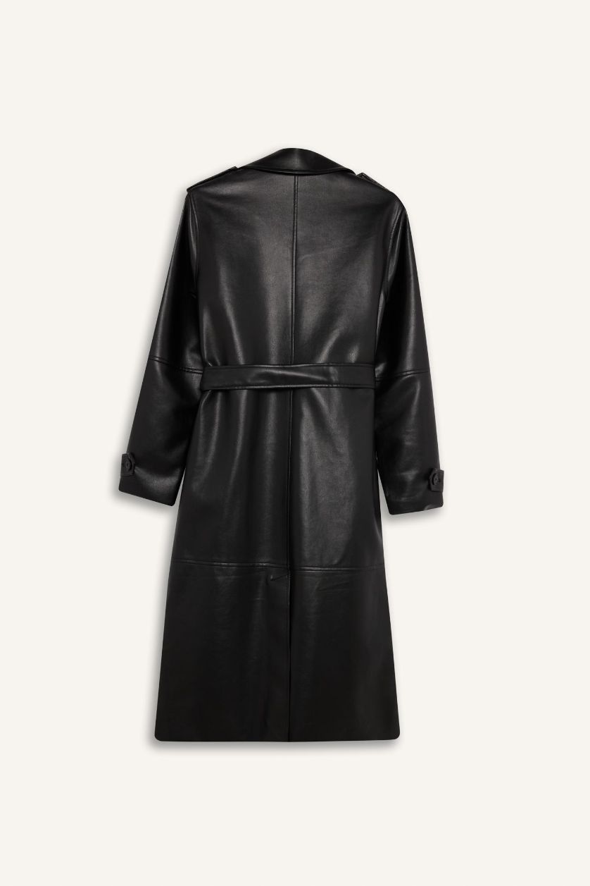 Kadın Siyah Regular Fit Suni Deri Düğmeli Cepli Uzun Trençkot 