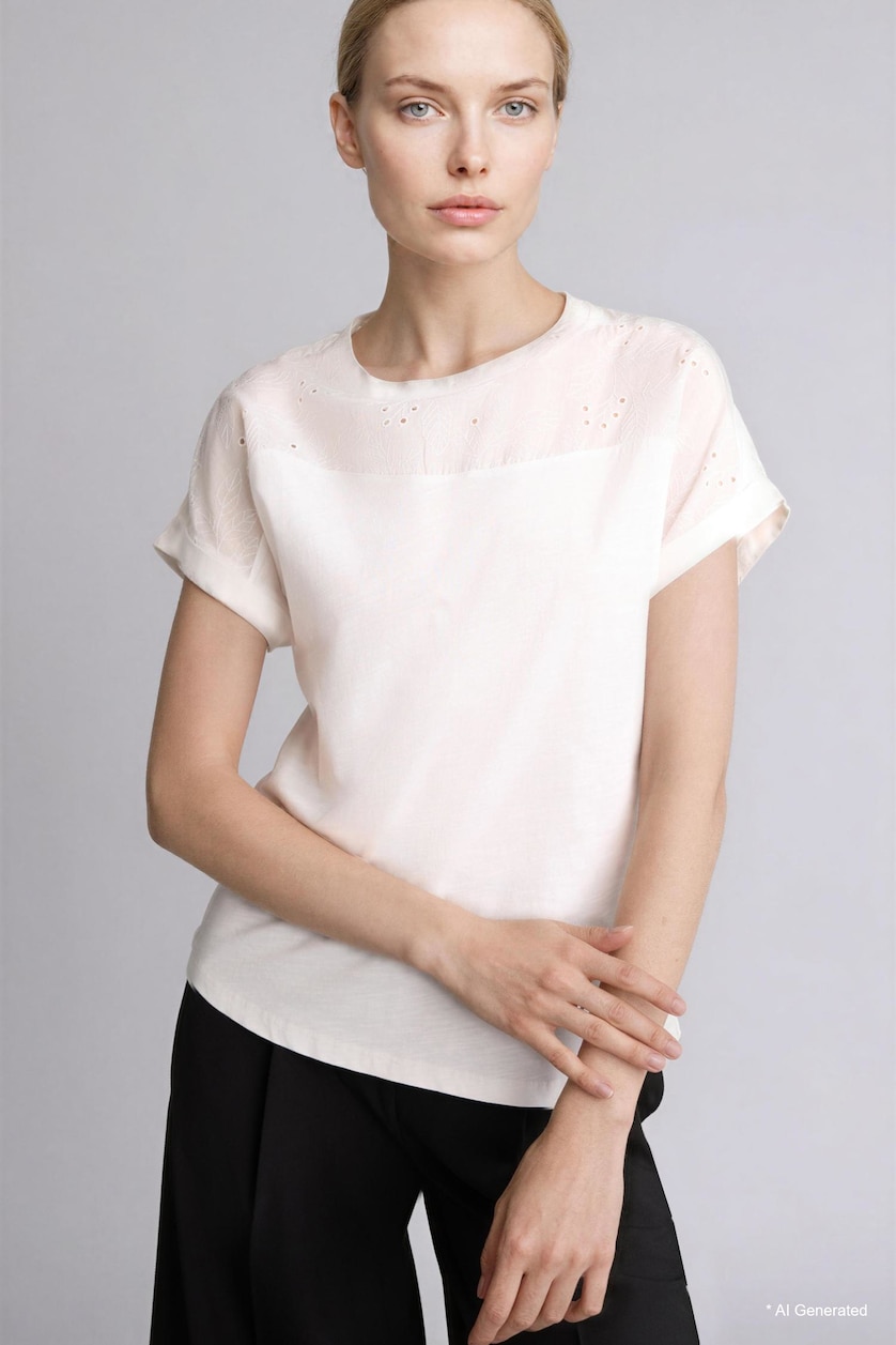 Women White Crew Neck Short Sleeve T-Shirt