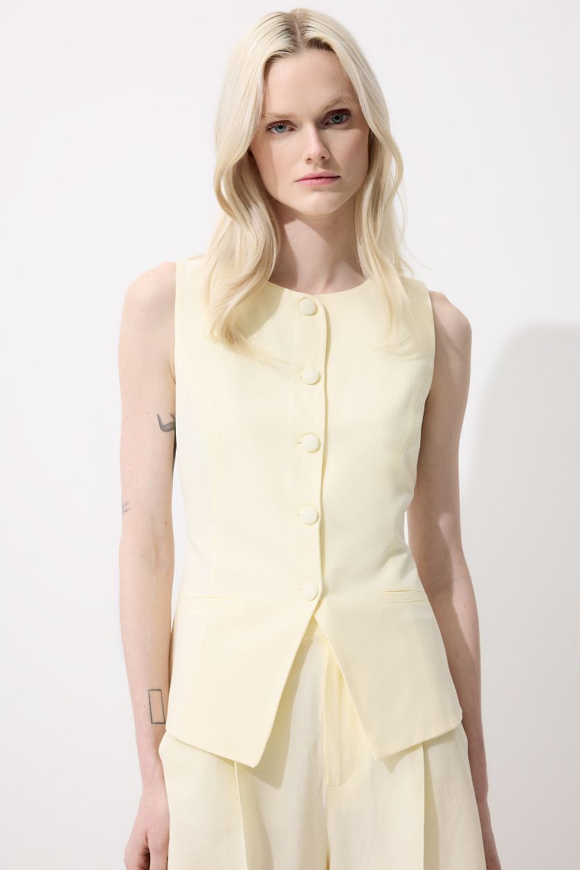 Kadın Açık Sarı Slim Fit Dar Kesim  Keten Karışımlı Blazer Yelek