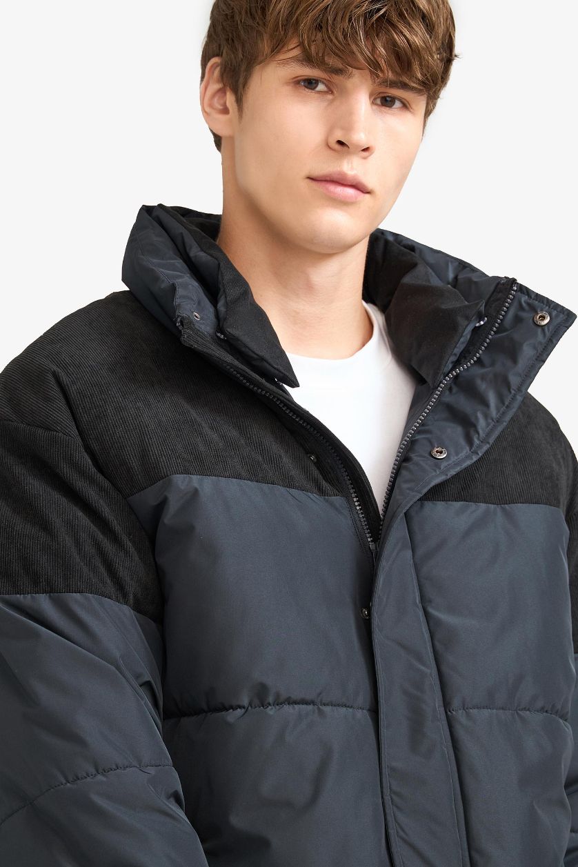 رجالي أنثرا جاكيت بامب اوفر سايز بياقة عالية مبطن