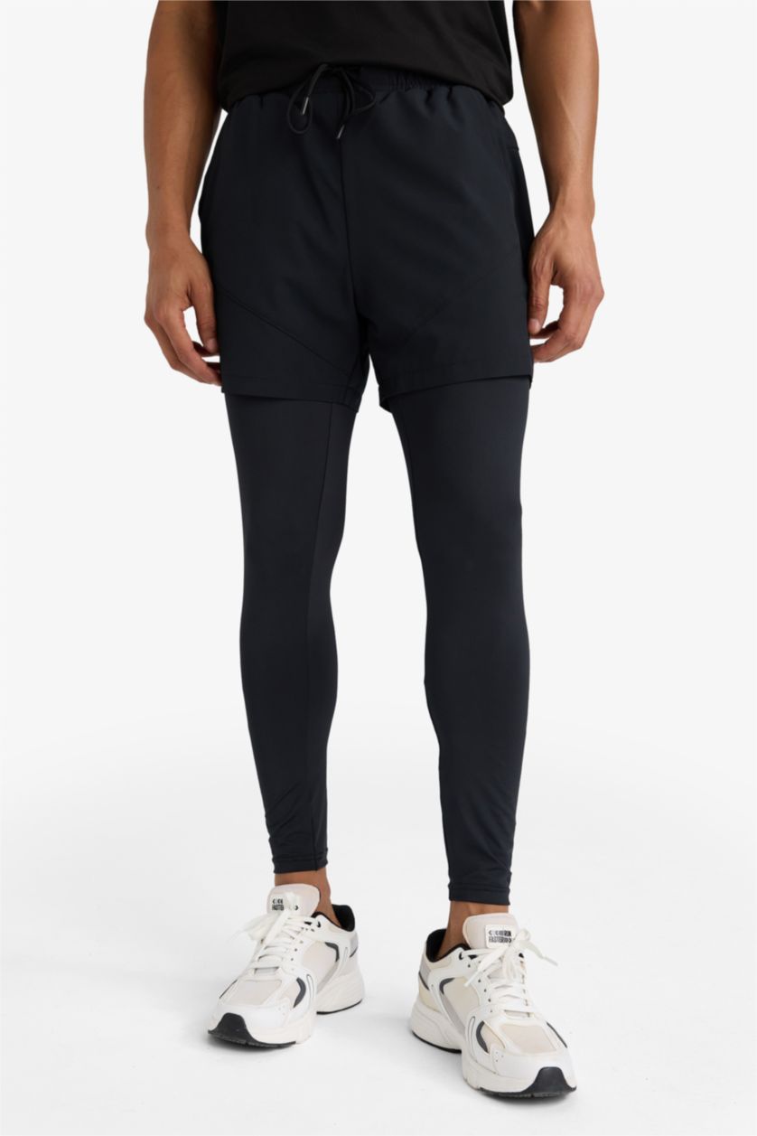 رجال أسود شورت رياضي سليم فيت من DeFactoFit