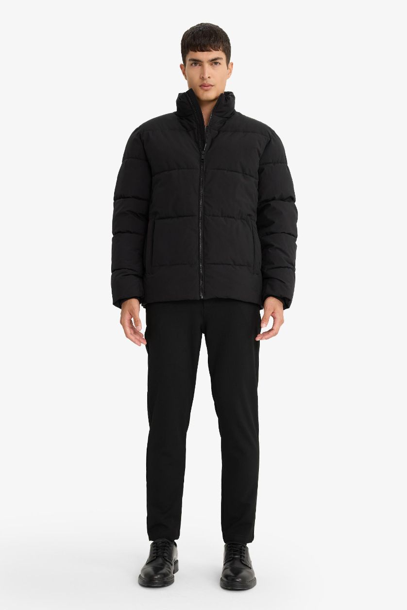 رجالي أسود جاكيت بامب وتر بروف قصة عادية بياقة عالية