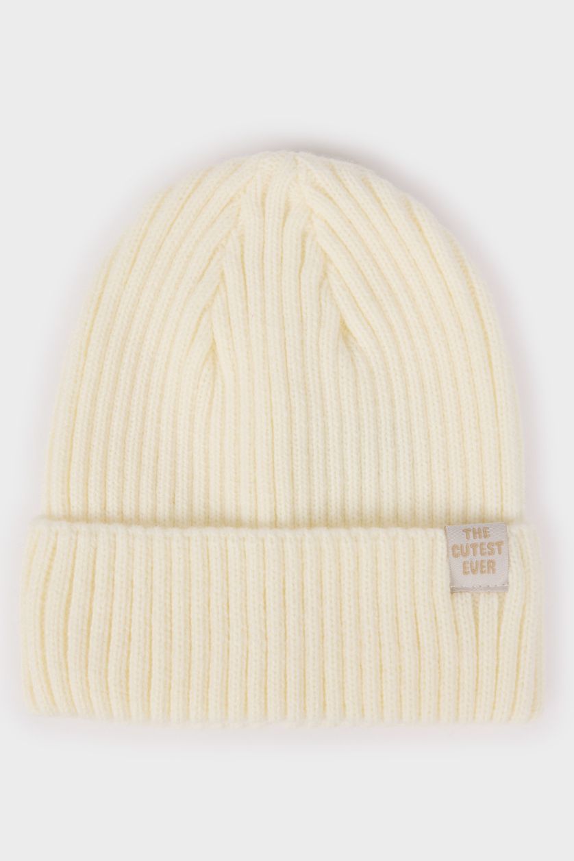 Kız Bebek Beyaz Kız Bebek Dokuma Etiketli Triko Bere