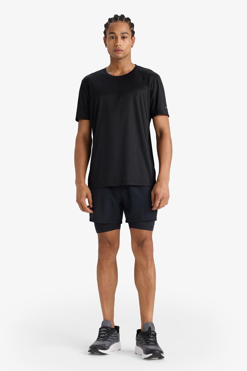 Erkek Siyah Slim Fit Dar Kesim Sporcu İçi Taytlı Dokuma Şort