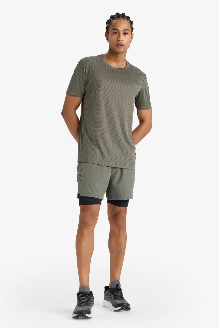 Erkek Haki Slim Fit Dar Kesim Sporcu İçi Taytlı Dokuma Şort