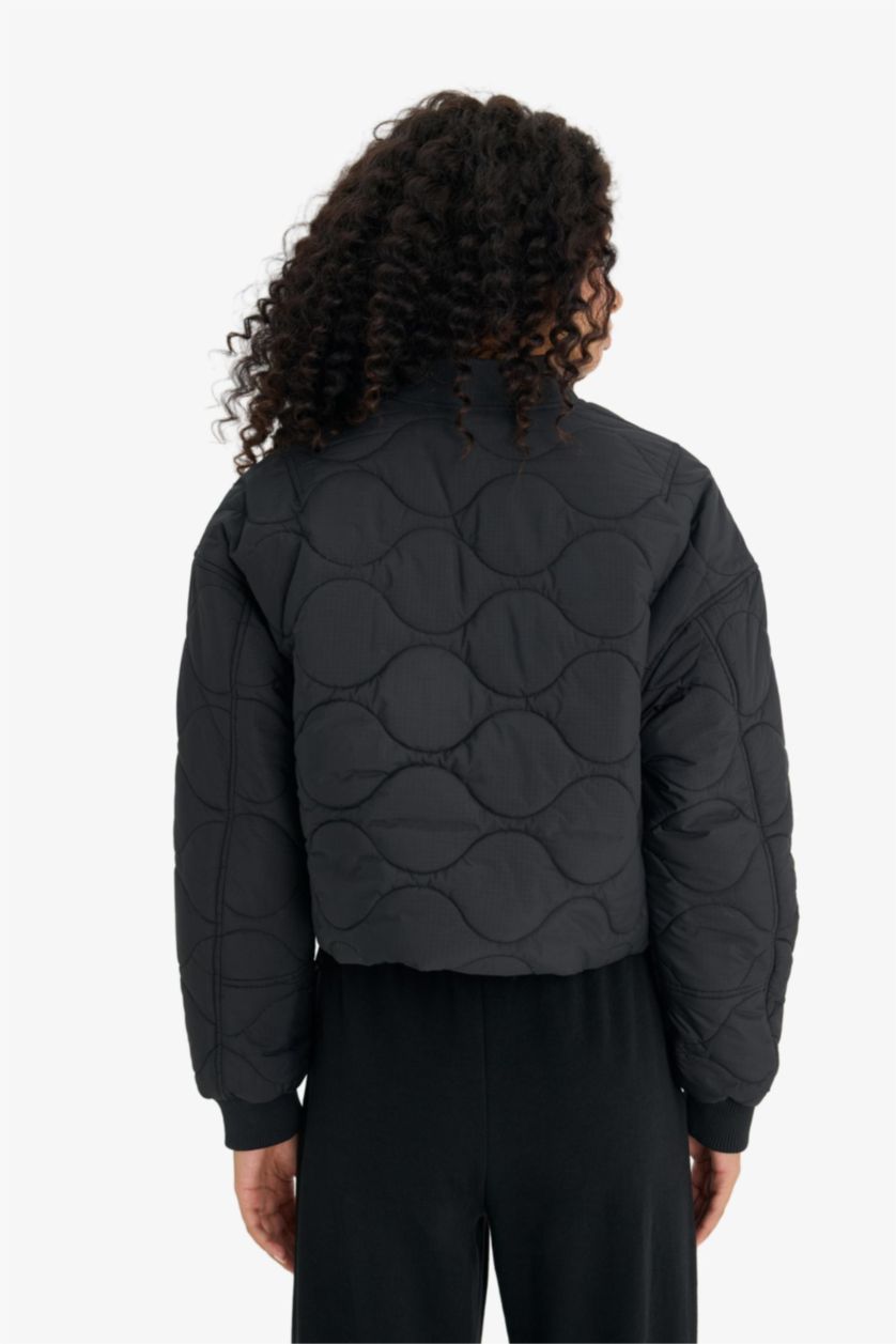 حريمي أسود جاكيت بومبر وتر بروف قصة عادية بياقة كوليج