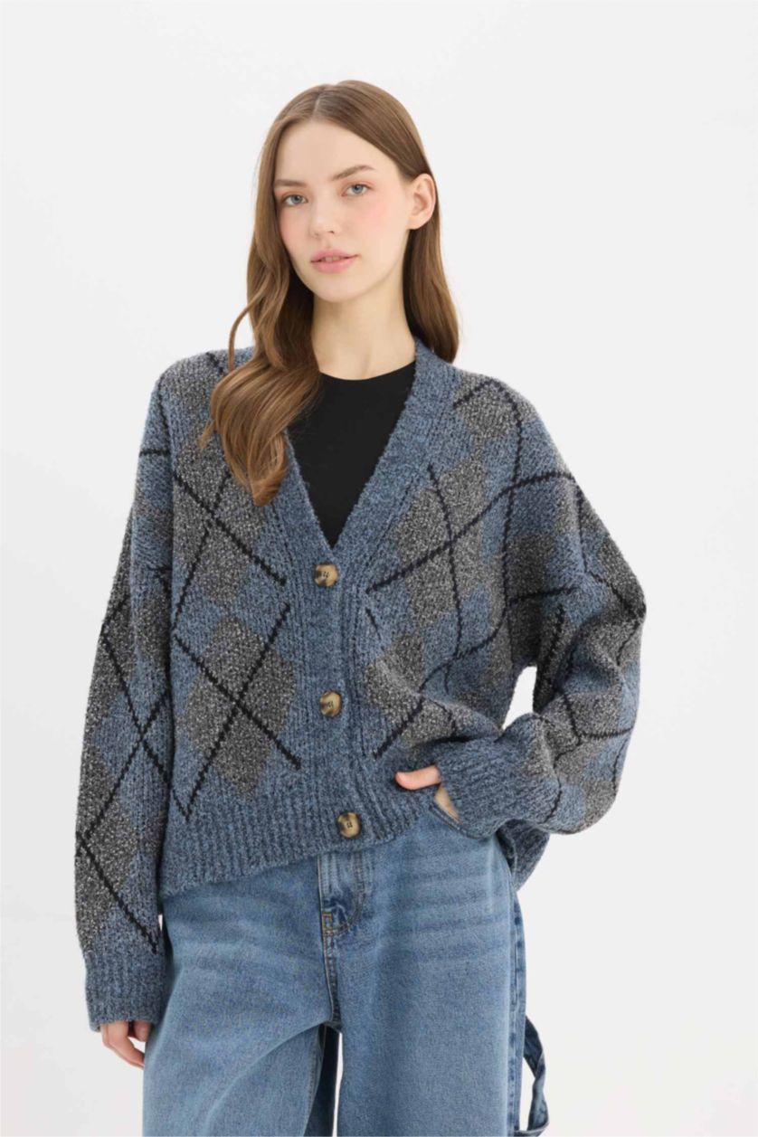 Kadın Lacivert Regular Fit V Yaka Baklava Desen Düğmeli Triko Hırka