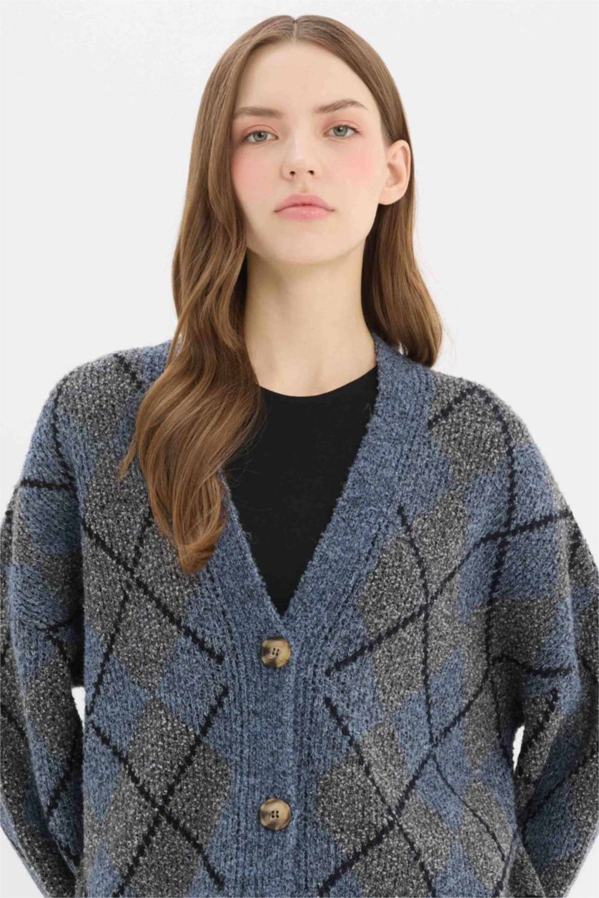 Kadın Lacivert Regular Fit V Yaka Baklava Desen Düğmeli Triko Hırka