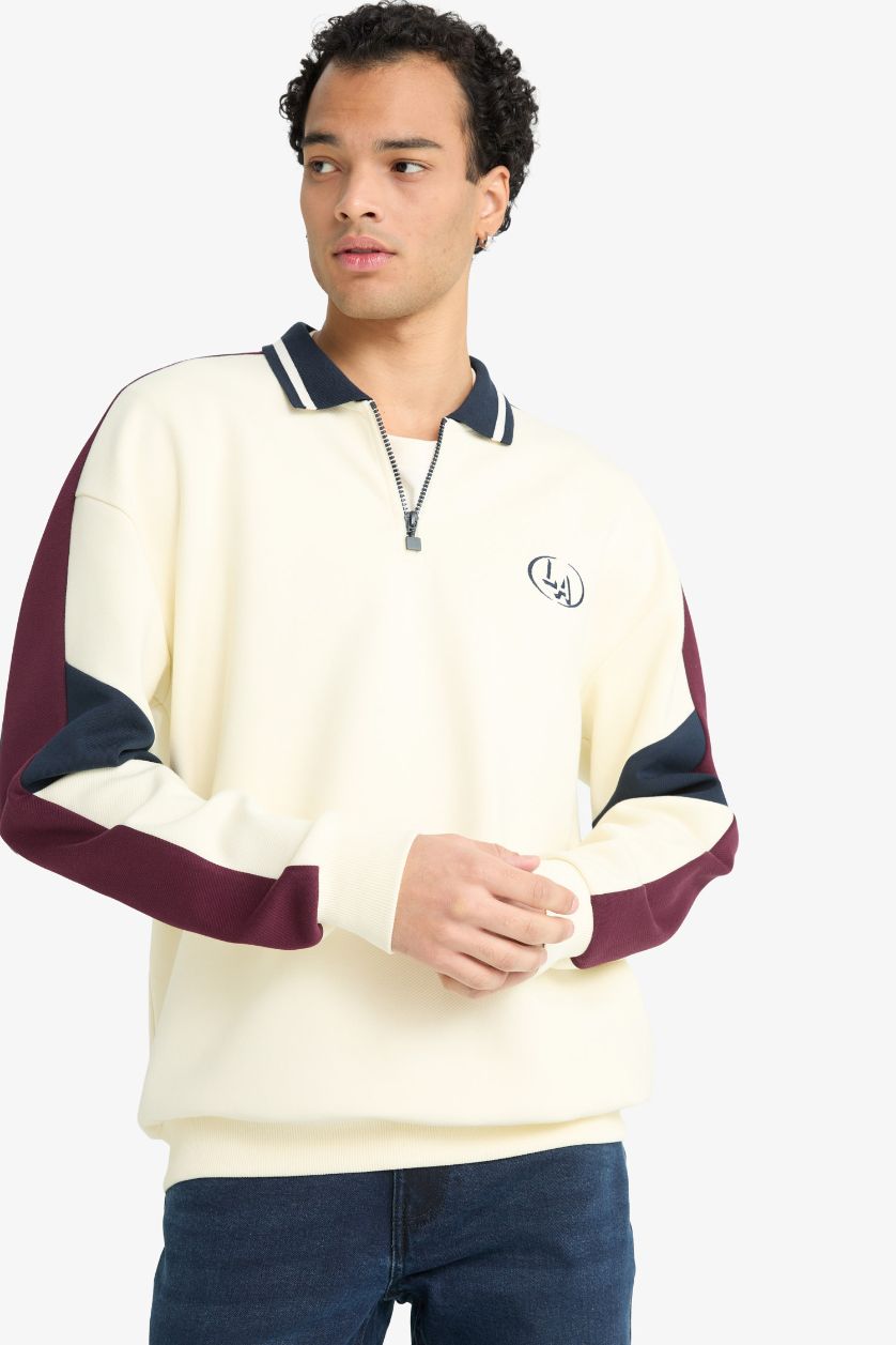 Erkek Ekru Boxy Fit Dik Yaka Fermuarlı Baskılı Sweatshirt