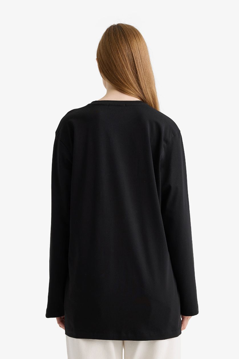 Woman Black Regular Fit Long Sleeve Tunic