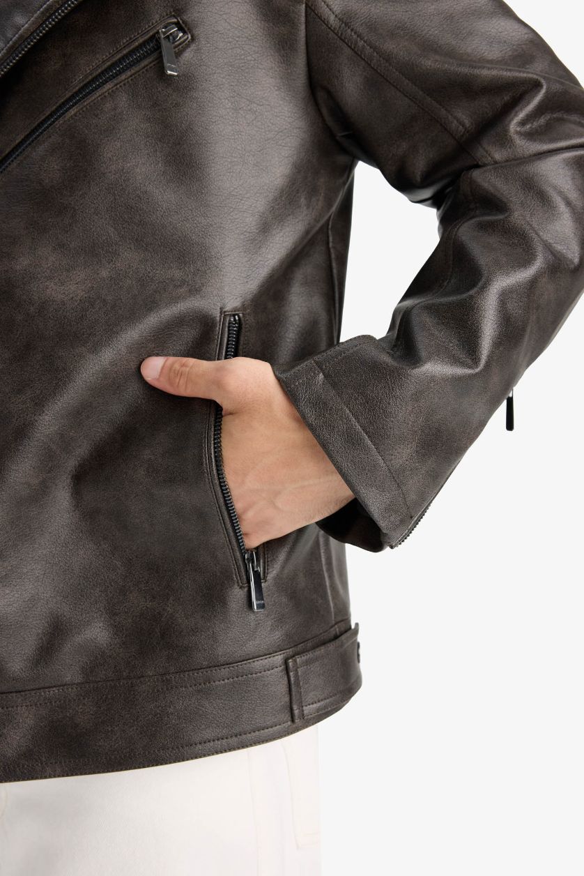 Erkek Koyu Kahve Su İtici Slim Fit Dar Kesim Polo Yaka Astarlı Fermuarlı Suni Deri Rüzgar Geçirmez Mevsimlik Mont