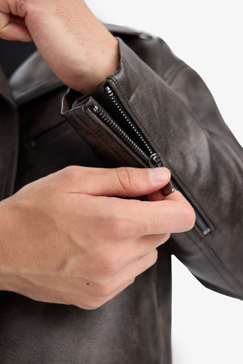 Erkek Koyu Kahve Su İtici Slim Fit Dar Kesim Polo Yaka Astarlı Fermuarlı Suni Deri Rüzgar Geçirmez Mevsimlik Mont