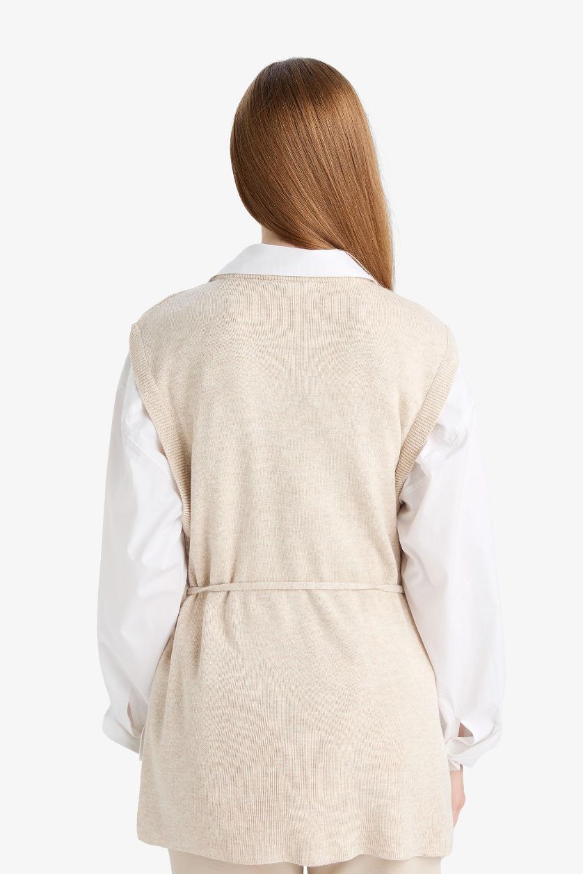 WOMAN Ecru Crew Neck Belt Detail Knit Vest