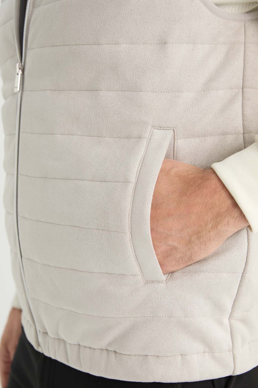 Erkek Açık Gri Slim Fit Dar Kesim Dik Yaka Astarlı Fermuarlı Cepli Mevsimlik Baharlık Süet Yelek