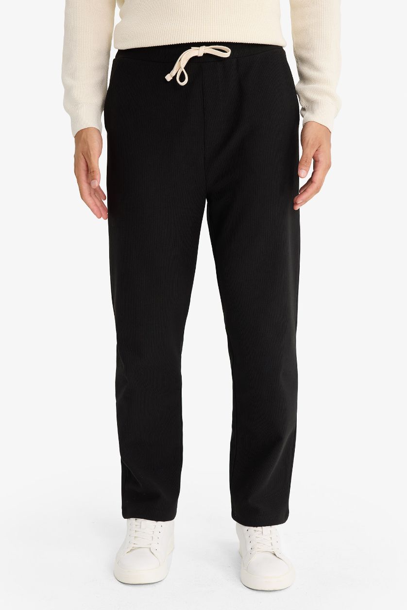 Man Black Regular Fit Tie Waist Sweatpants