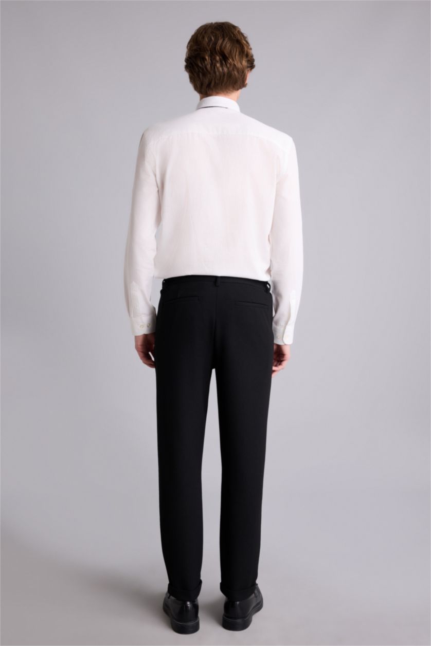 Man Black Tailored Fit Ankle Length Trousers