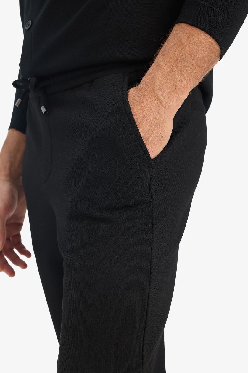 Erkek Siyah Jogger Fıt Kısa Paça Penye Pantolon