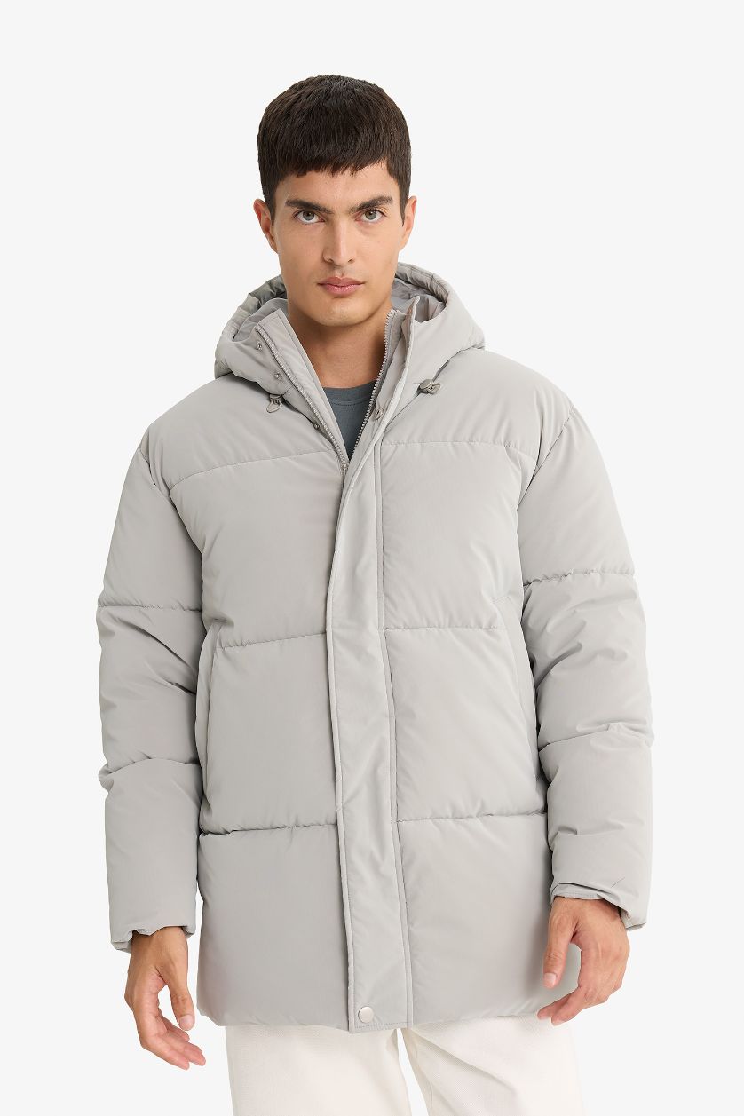 Erkek Açık Gri Su İtici Regular Fit Kapüşonlu Cepli Astarlı Rüzgar Geçirmez Fermuarlı  Parka