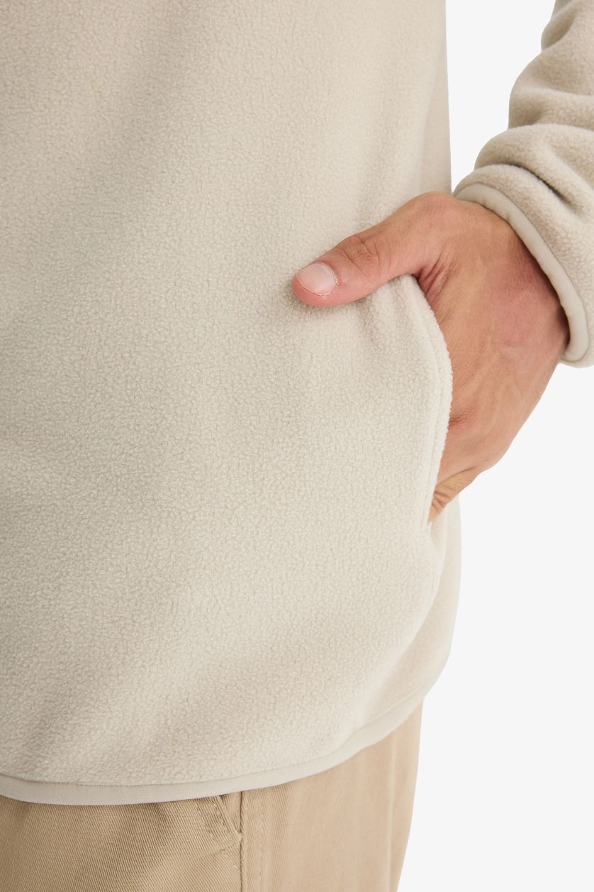 Ерлер Сұр релакс пішімі жартылай мойынжейде поляр Кардиган