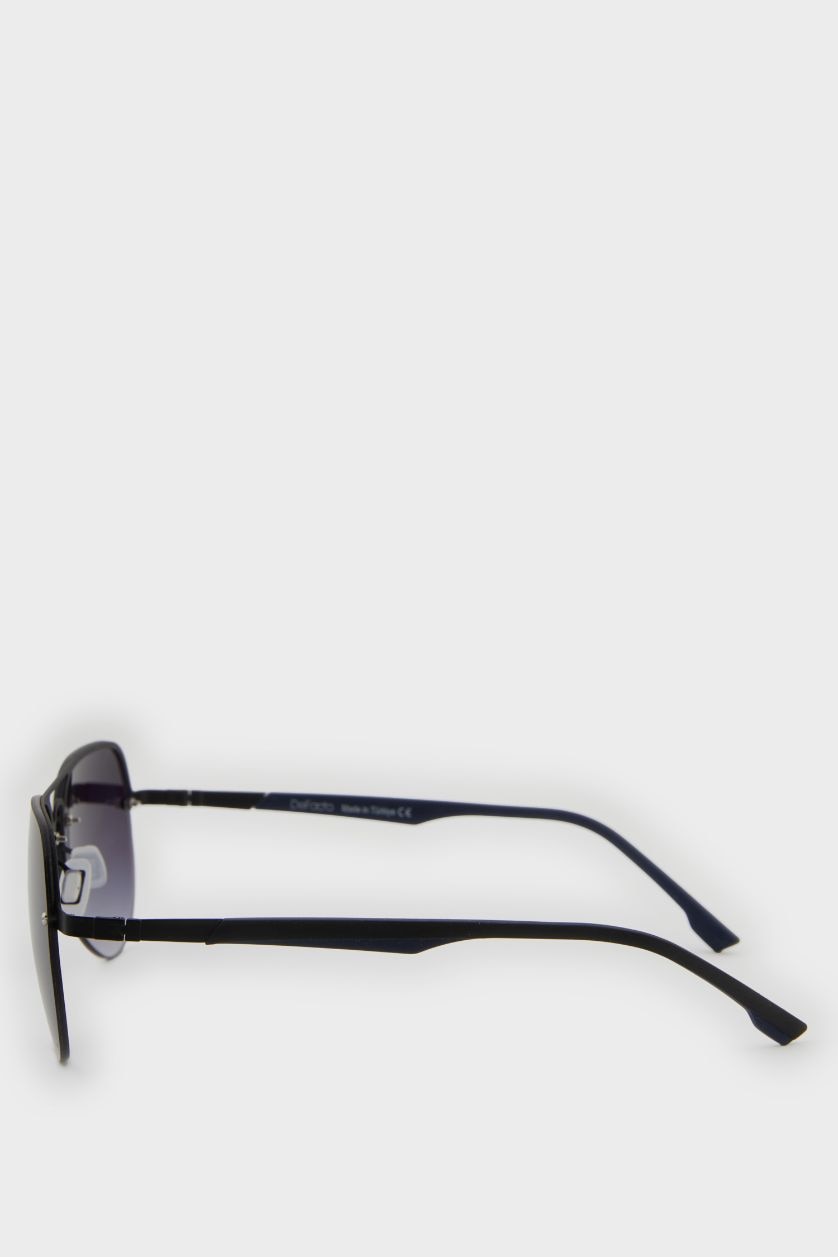 Man Blue Man Round Sunglasses