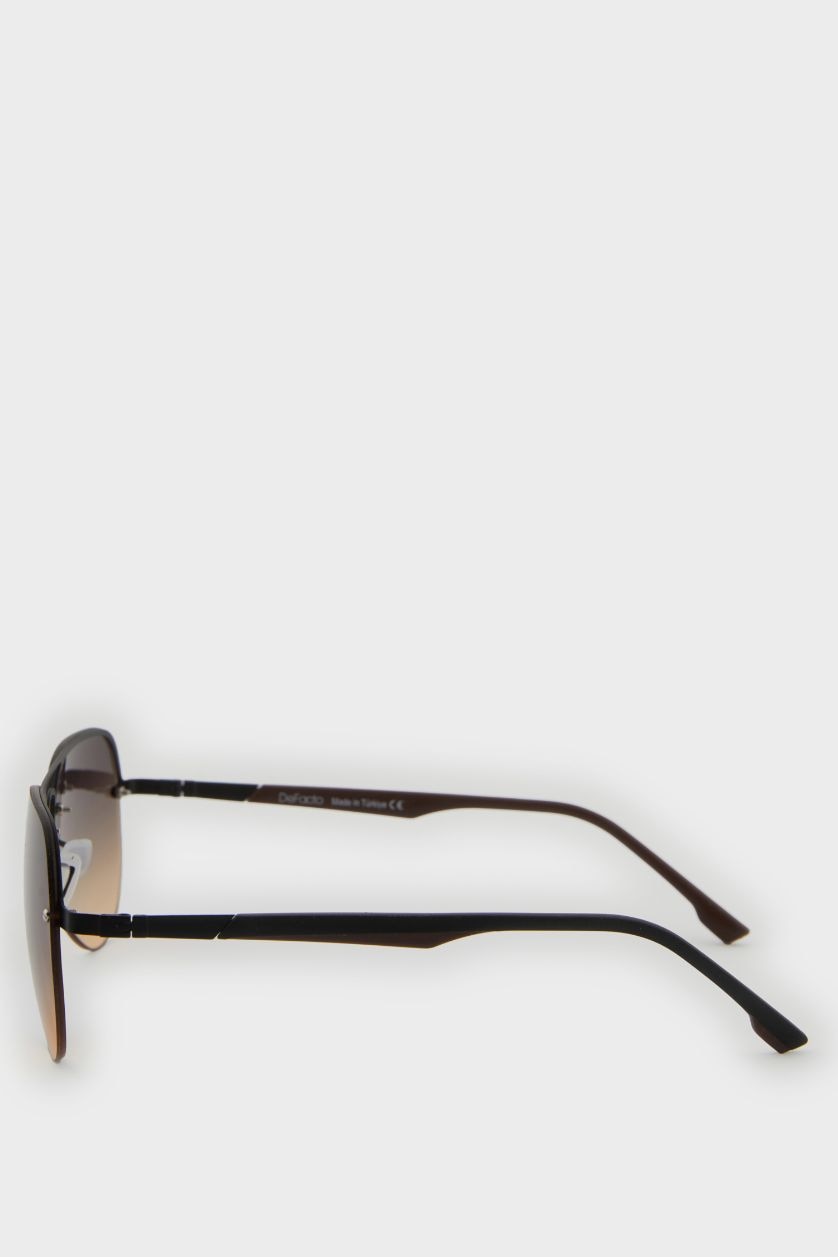 Man Green Man Round Sunglasses