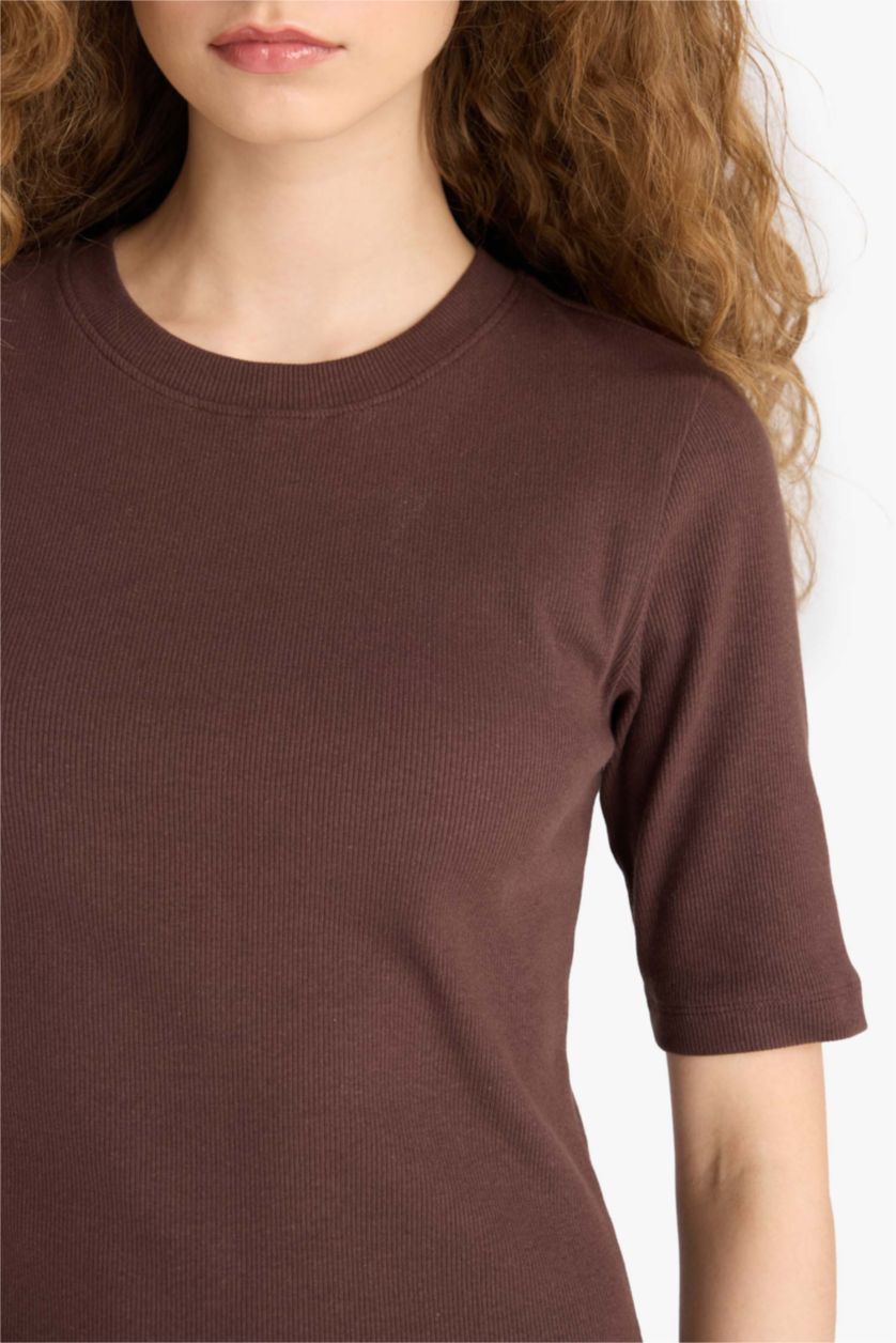 Әйелдерге Қоңыр с мойын қысқа жеңді Қысқа жеңді трикотаж көйлек