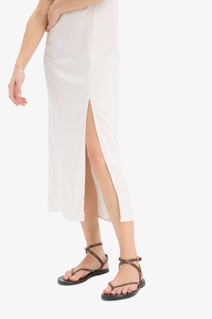 Kadın Ekru A Kesim V Yaka Keten Karışımlı Yırtmaçlı Kısa Kollu Midi Yazlık Elbise