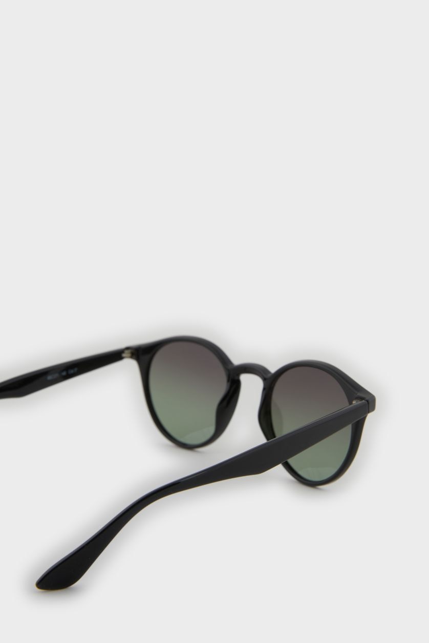 Erkek Siyah Erkek Yuvarlak Siyah Plastik Çerçeve Siyah Cam Polarize Güneş Gözlüğü