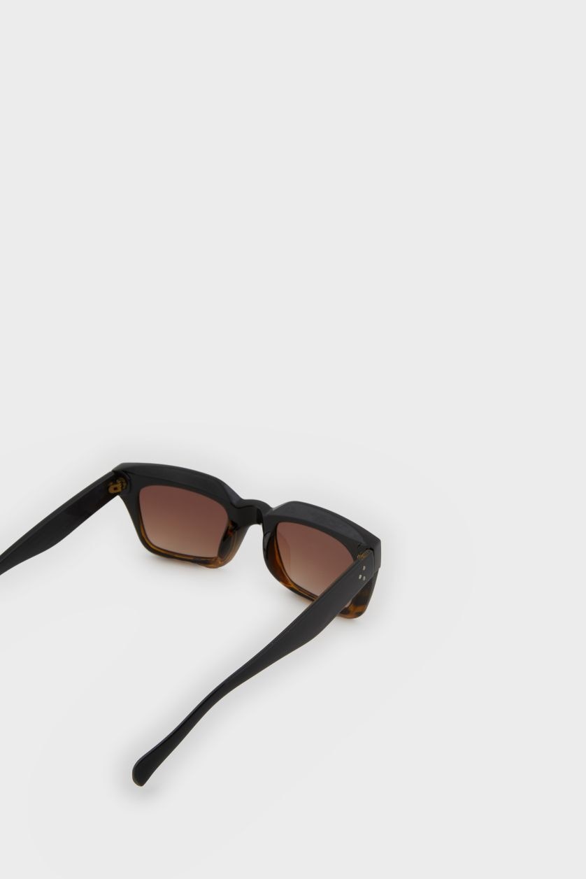 Woman Brown Woman Round Sunglasses