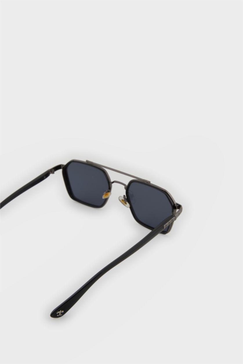 Woman Black Woman Round Sunglasses